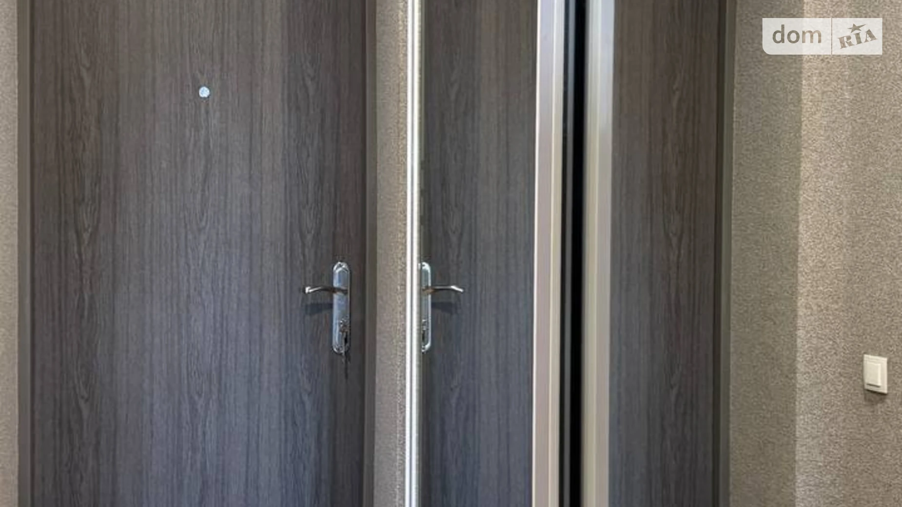 Продается 1-комнатная квартира 35.8 кв. м в Ровно, ул. Кулика и Гудачека(Макарова), 24А - фото 3