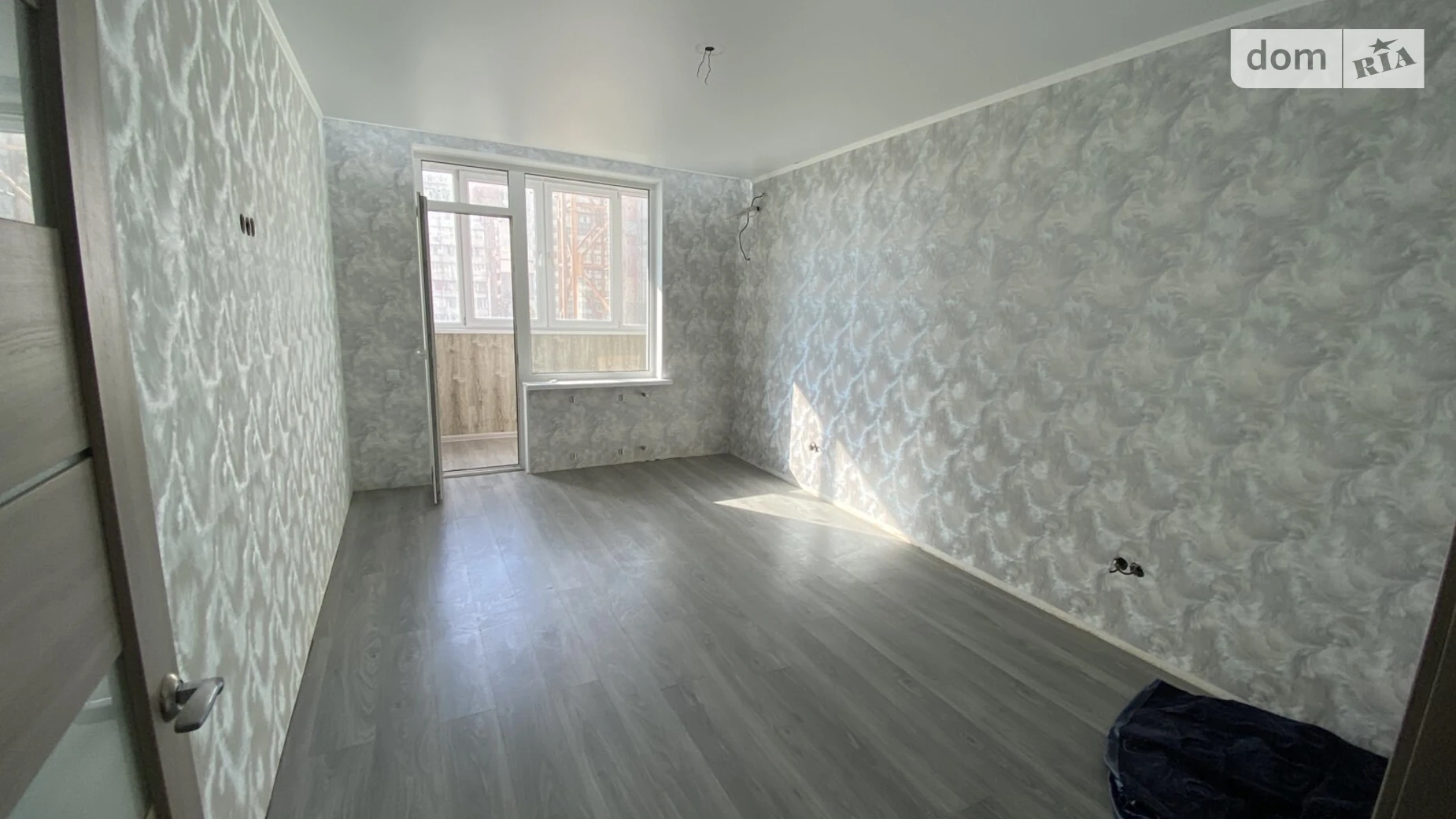 Продається 3-кімнатна квартира 97 кв. м у Чорноморську, вул. Парусна - фото 2