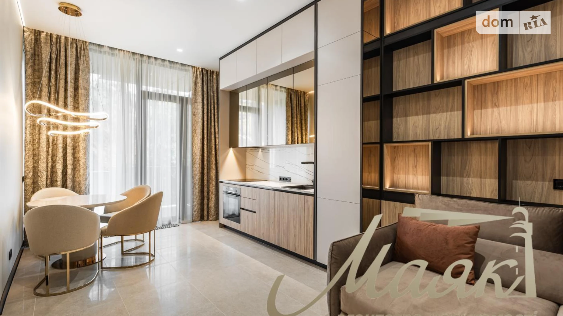 Продается 1-комнатная квартира 72 кв. м в Киеве, ул. Садово-Ботаническая(Тимирязевская), 46 - фото 2