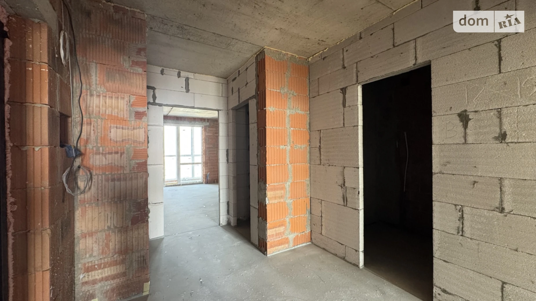 2-комнатная квартира 70 кв. м в, цена: 70000 $ - фото 3