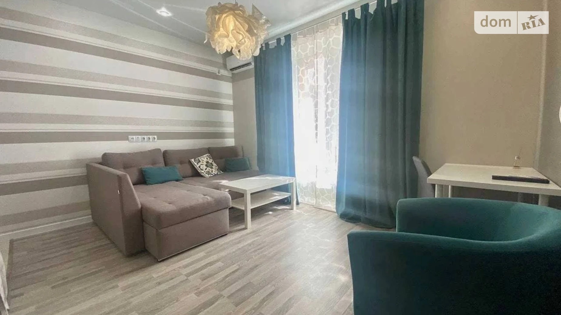 Сдается в аренду 1-комнатная квартира 38 кв. м в Днепре, ул. Левка Лукьяненко, 24 - фото 2