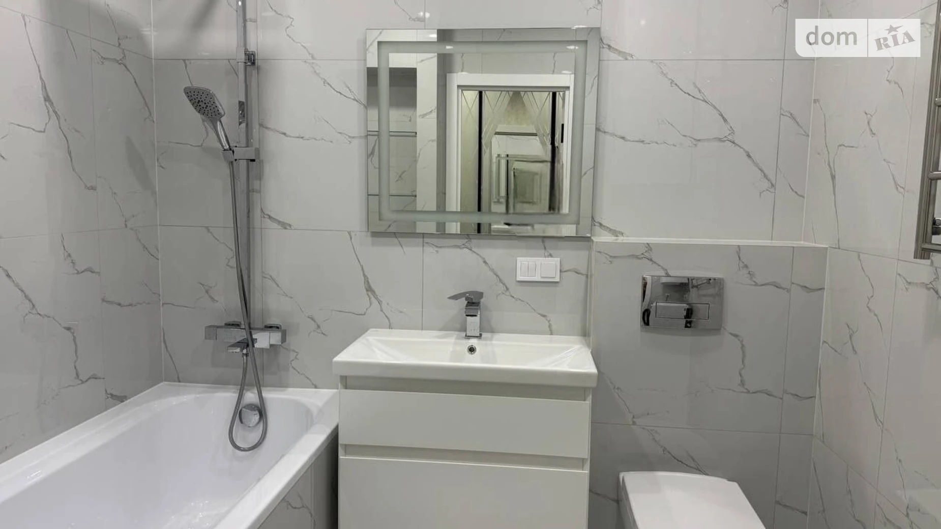 Продается 1-комнатная квартира 46.7 кв. м в Виннице, ул. Александровская, 7 - фото 2