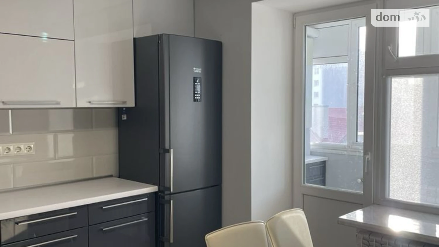 1-комнатная квартира 48 кв. м в Тернополе, ул. Вербицкого Михаила - фото 5