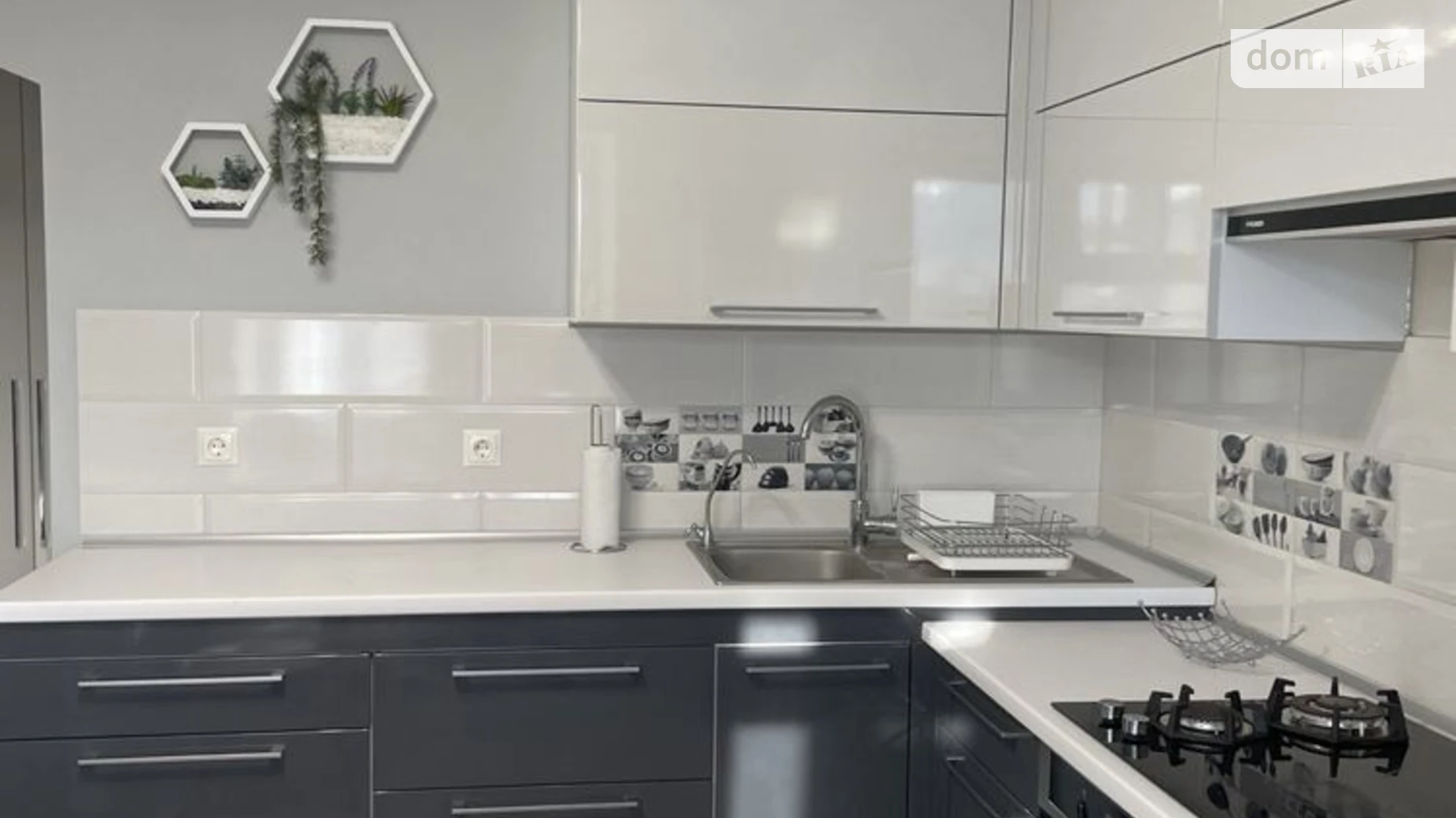 1-комнатная квартира 48 кв. м в Тернополе, ул. Вербицкого Михаила - фото 4