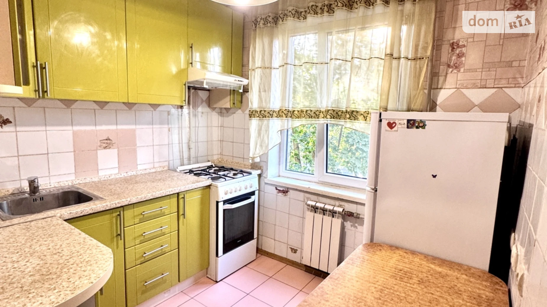 Продается 2-комнатная квартира 47 кв. м в Киеве, ул. Олега Мудрака(Генерала Наумова), 37 - фото 2