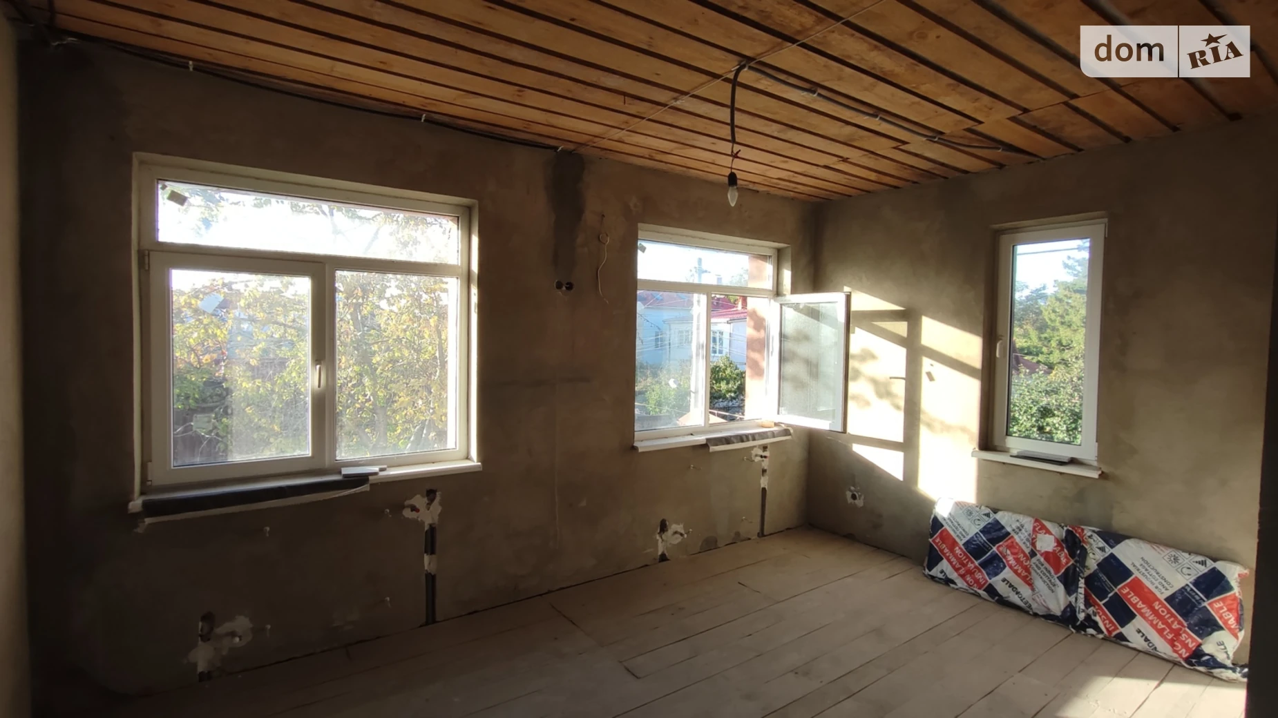 Продается дом на 2 этажа 172 кв. м с садом, цена: 235000 $ - фото 3