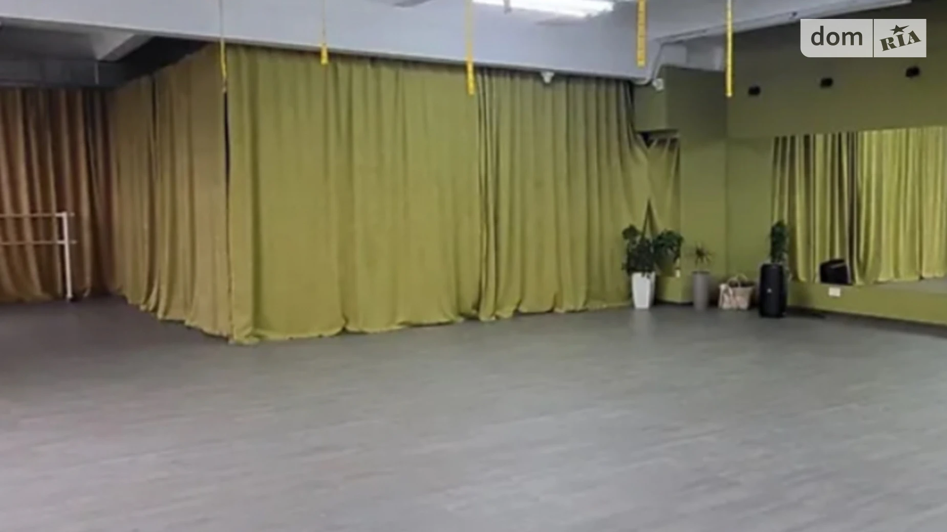 Сдается в аренду офис 168 кв. м в бизнес-центре, цена: 30000 грн - фото 2