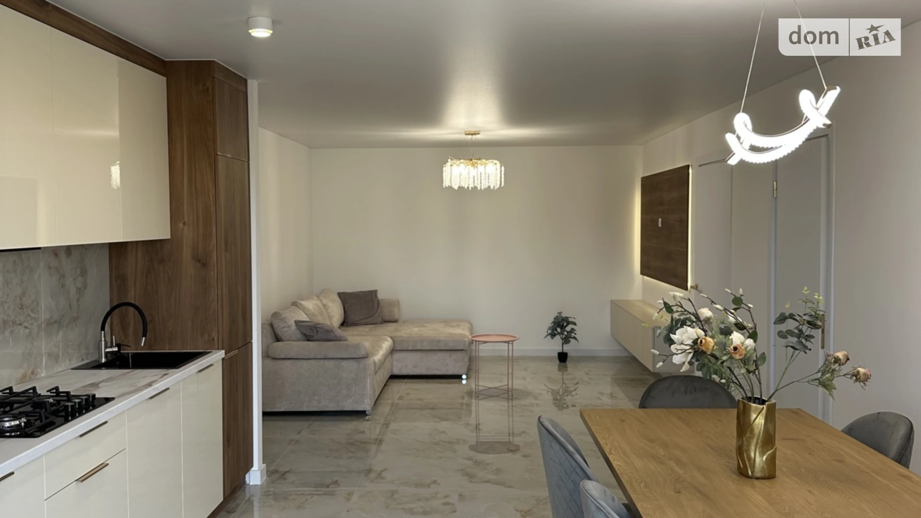 3-комнатная квартира 100 кв. м в Тернополе, ул. Львовская - фото 2