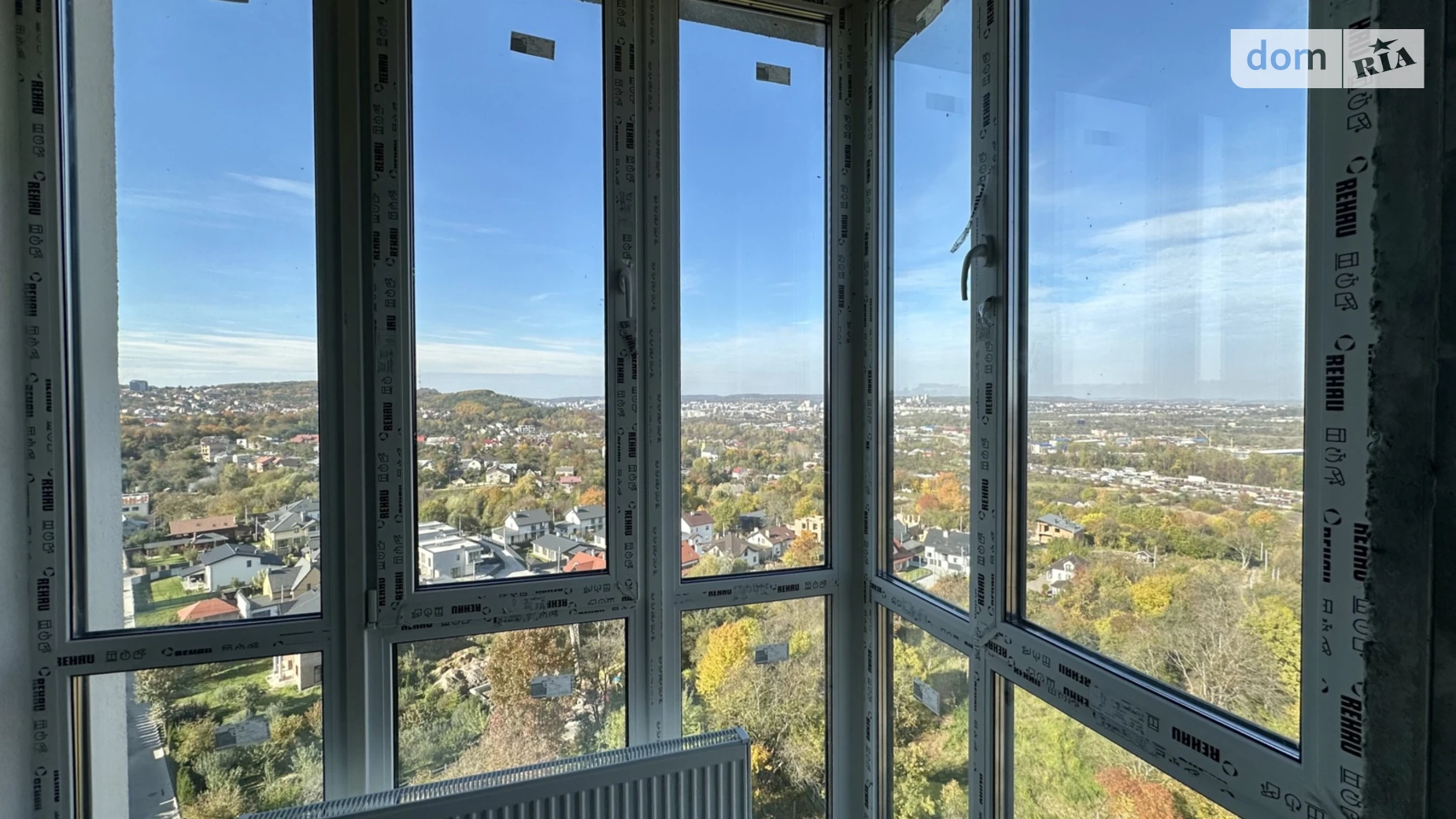 Продается 2-комнатная квартира 60.8 кв. м в Львове, ул. Беговая, 17Б - фото 2