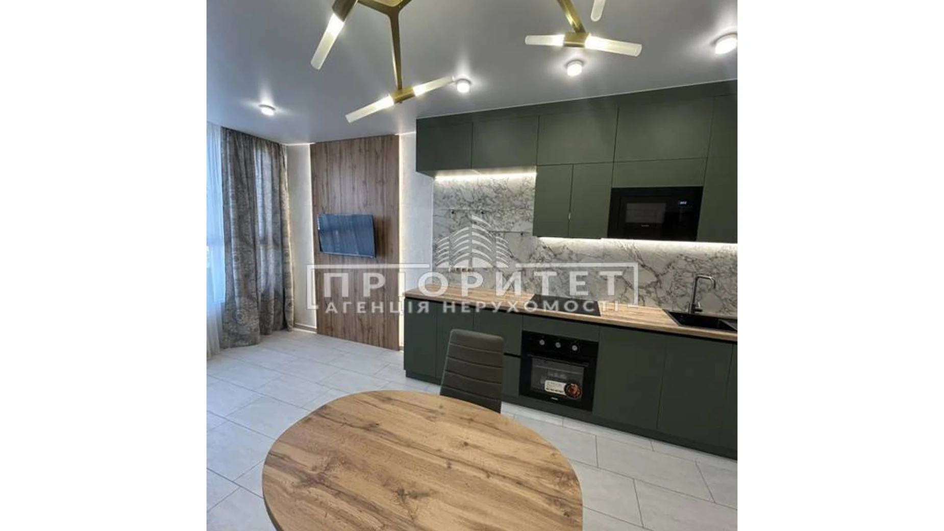 Продается 1-комнатная квартира 40 кв. м в Одессе, ул. Ивана Франко - фото 2