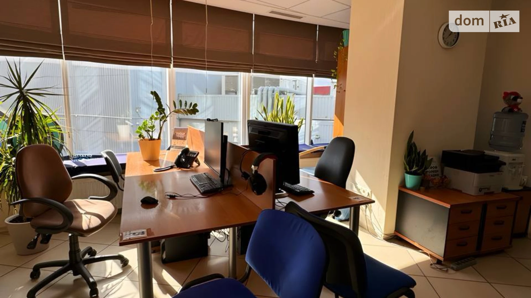 Продается офис 102.2 кв. м в бизнес-центре, цена: 110000 $ - фото 4
