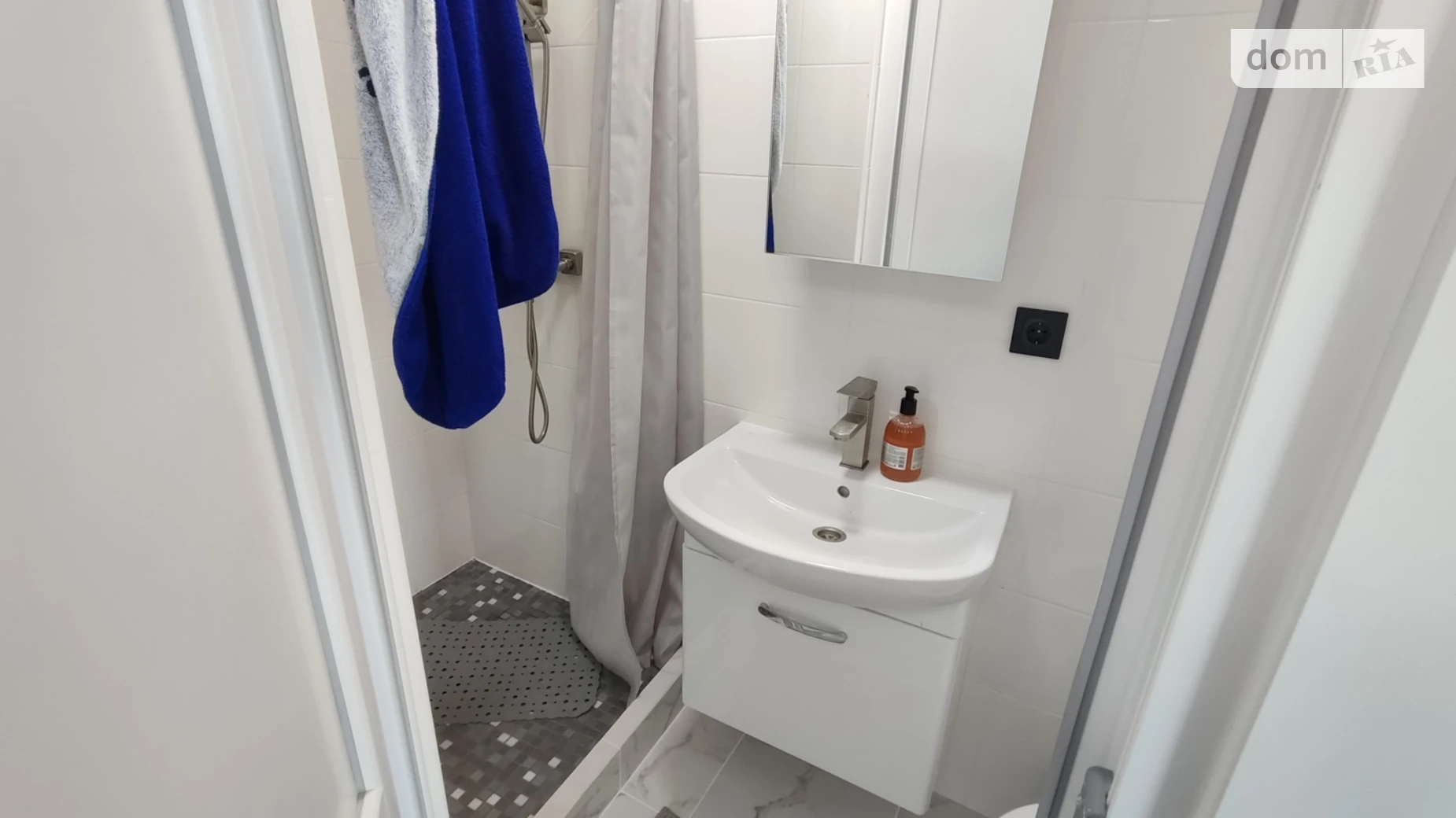 Продается дом на 3 этажа 225 кв. м с беседкой, цена: 300000 $ - фото 4
