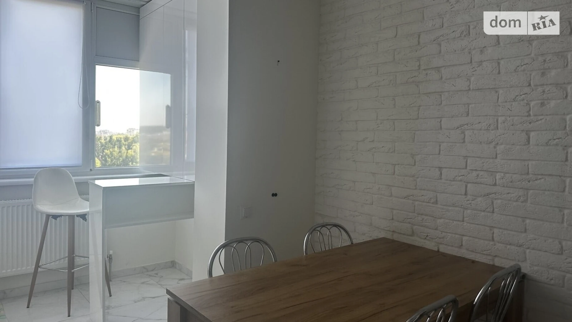 Продается 1-комнатная квартира 40.9 кв. м в Хмельницком, цена: 59800 $ - фото 2