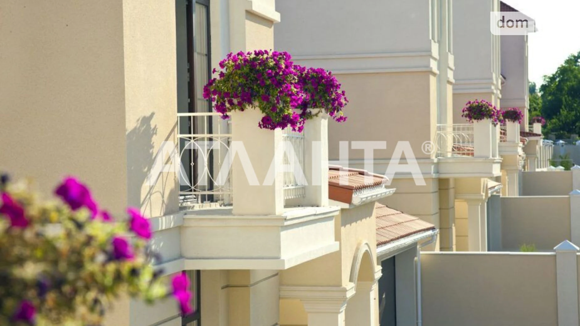 Продается дом на 3 этажа 445 кв. м с балконом, цена: 900000 $ - фото 2