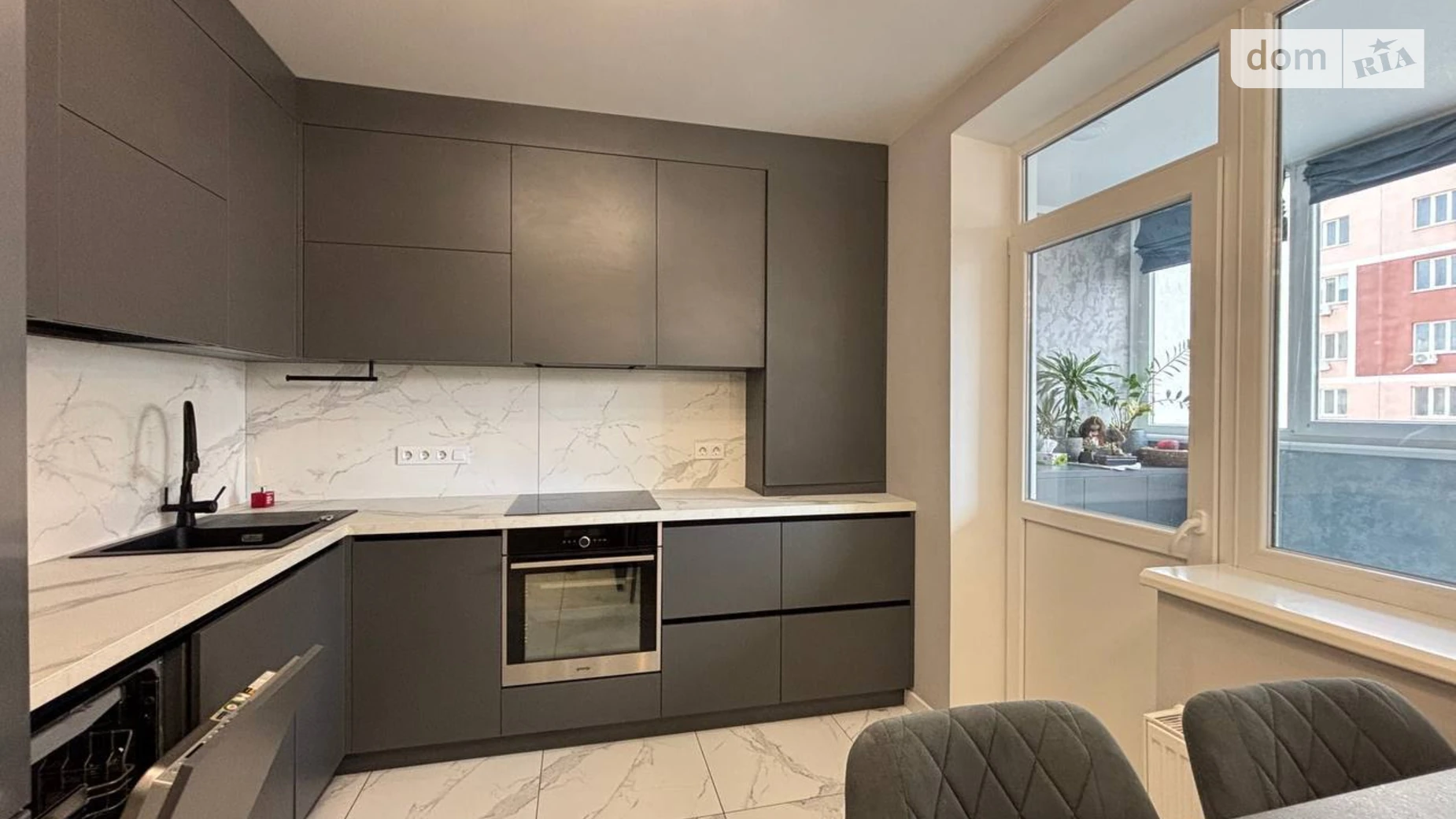 Продается 2-комнатная квартира 63 кв. м в Вишневом, ул. Святошинская, 60 - фото 3