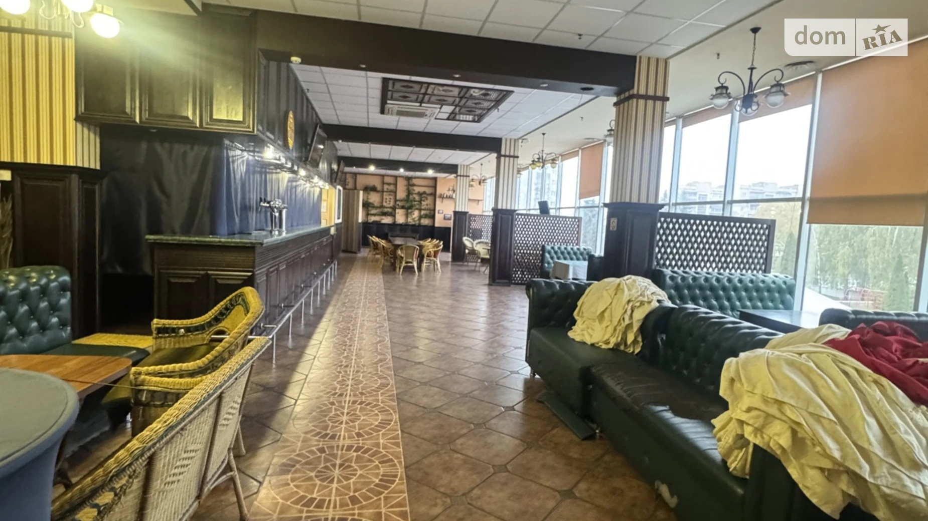 Сдается в аренду офис 223.7 кв. м в бизнес-центре, цена: 67110 грн - фото 4