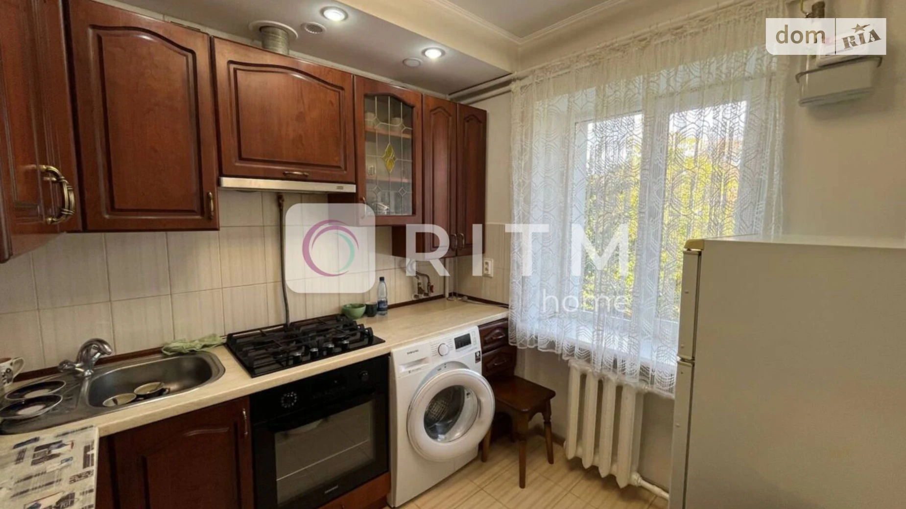 2-комнатная квартира 42 кв. м в Луцке, ул. Привокзальная, 4 - фото 2