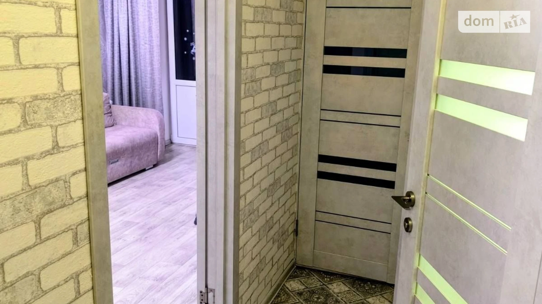 Продается 2-комнатная квартира 42 кв. м в Полтаве, просп. Первомайский - фото 2