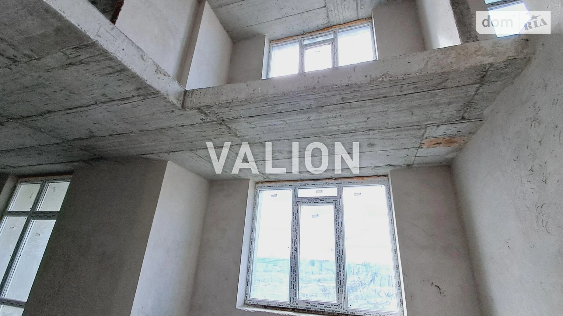 Продается 2-комнатная квартира 114.2 кв. м в Киеве, ул. Владимира Сосюры, 6Б - фото 2