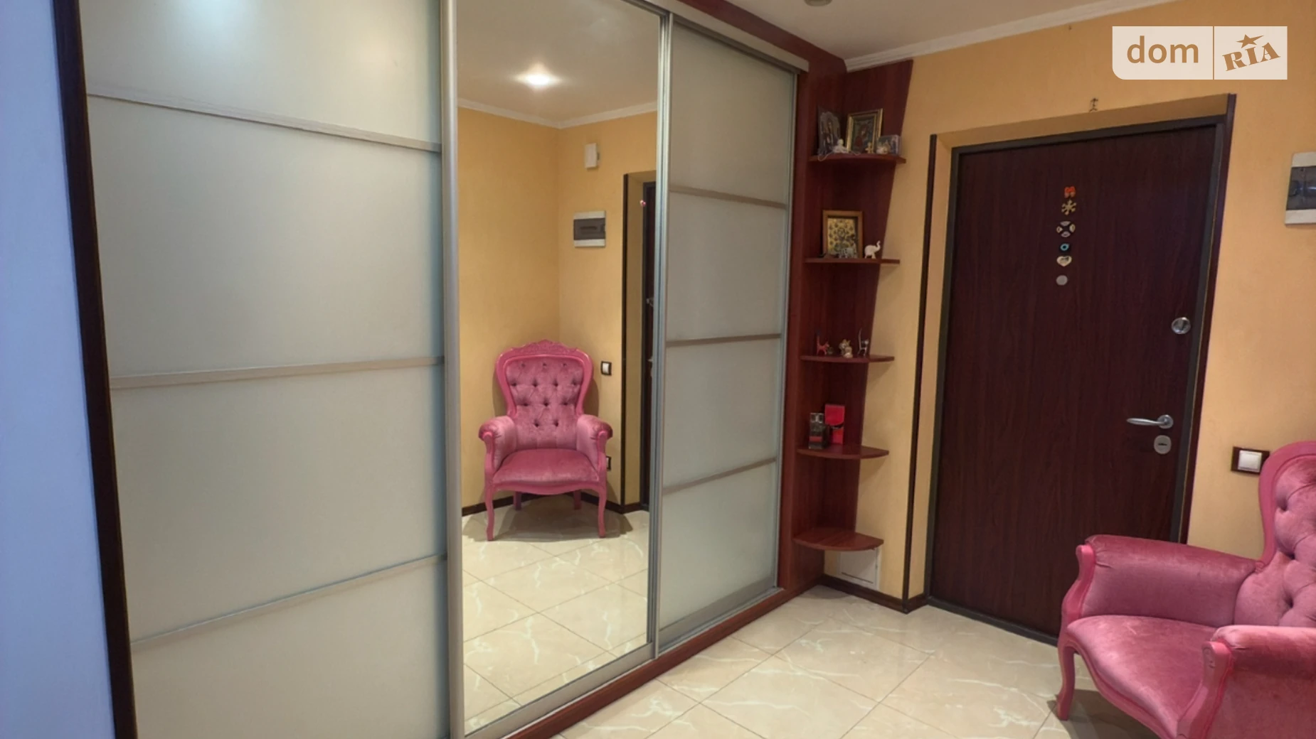 Продается 2-комнатная квартира 72.7 кв. м в Киеве, бул. Дарницкий, 8 - фото 2