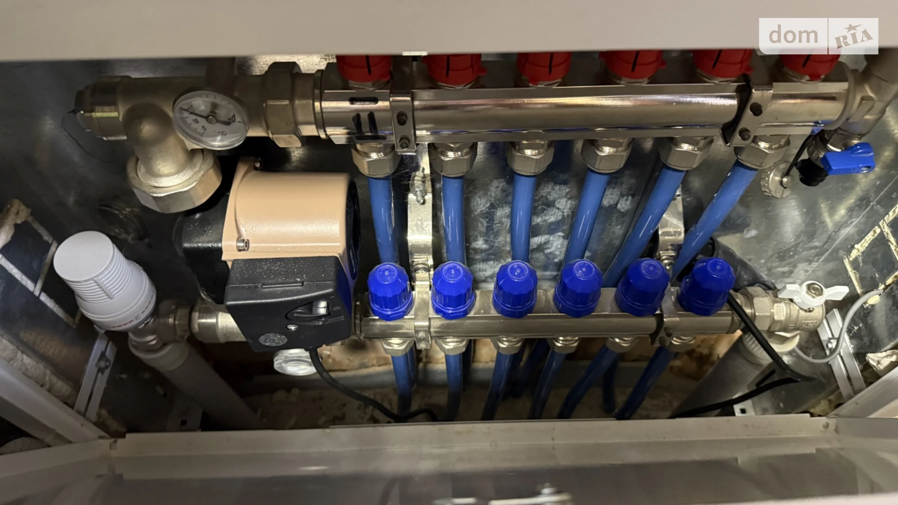 Продается дом на 2 этажа 140 кв. м с мебелью, цена: 168000 $ - фото 2