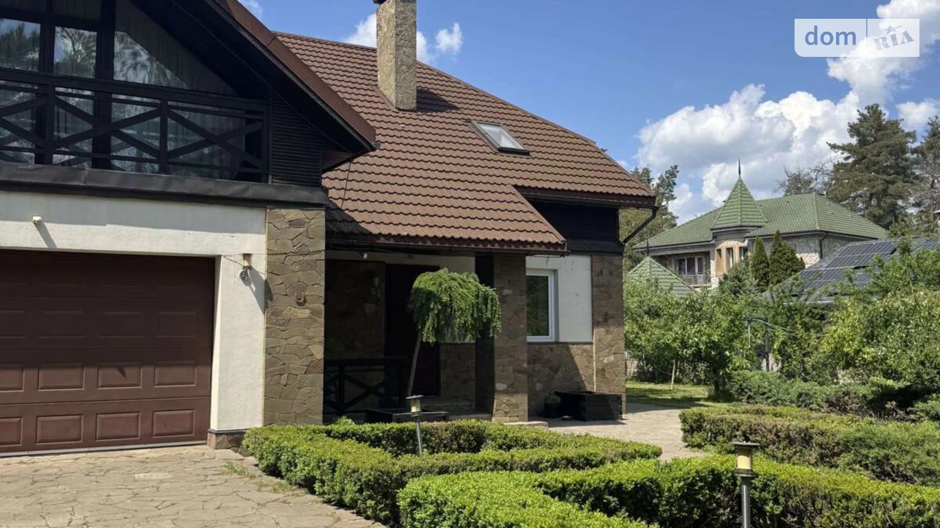 Продается дом на 2 этажа 248.1 кв. м с камином, цена: 300000 € - фото 2