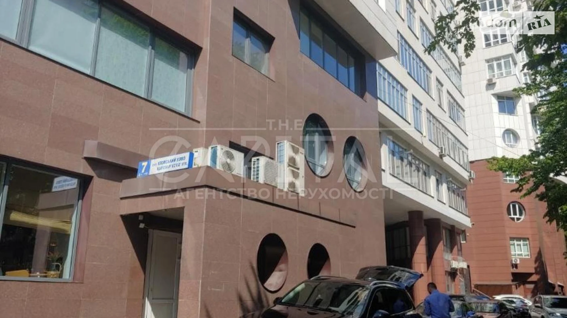 Сдается в аренду офис 958.8 кв. м в бизнес-центре, цена: 14835 $ - фото 2