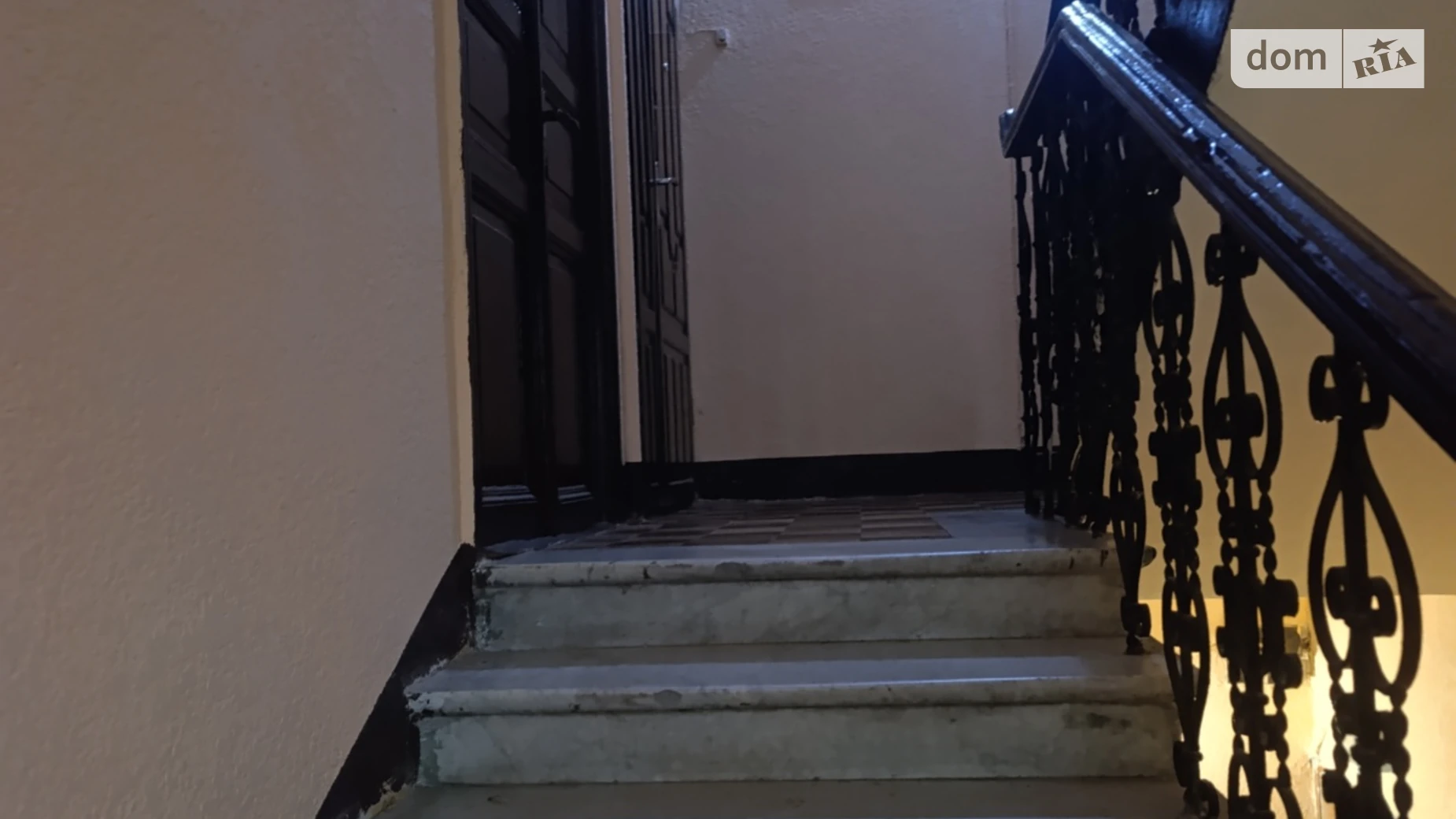 Продается 3-комнатная квартира 103 кв. м в Одессе, ул. Софиевская, 9 - фото 3