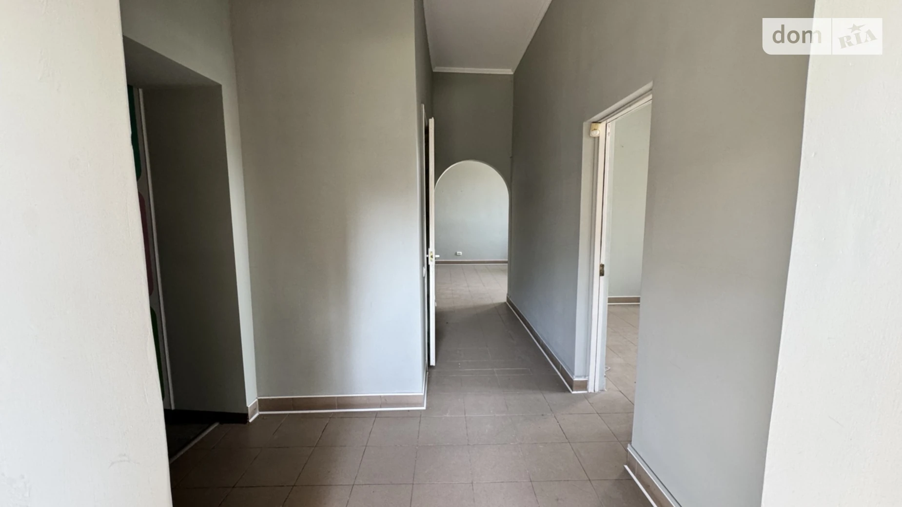 Продается 2-комнатная квартира 47.2 кв. м в Черткове, ул. Степана Бандеры, 2 - фото 2