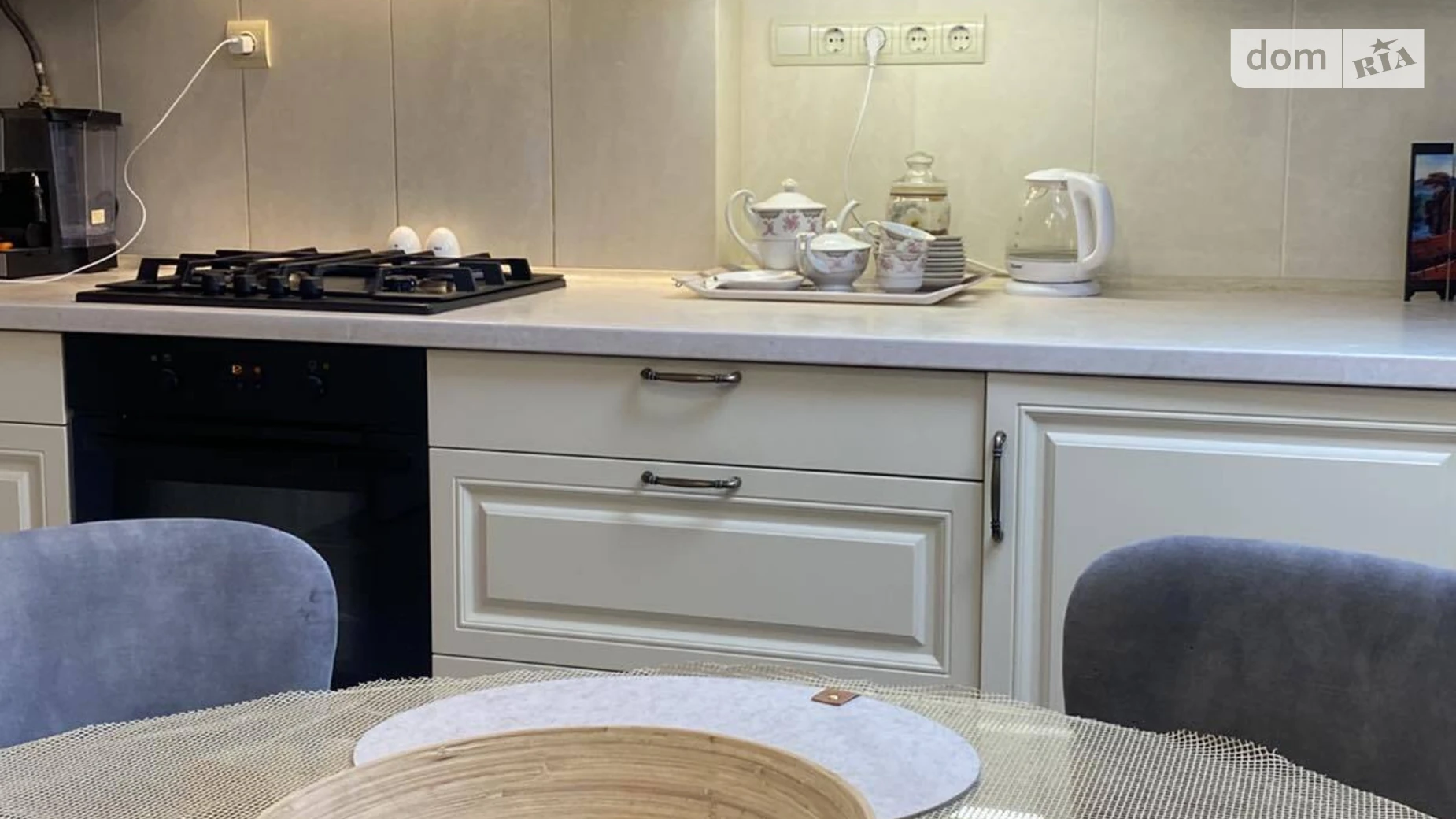 Продается 2-комнатная квартира 57.7 кв. м в Ирпене, ул. Карла Маркса, 2Ю - фото 2