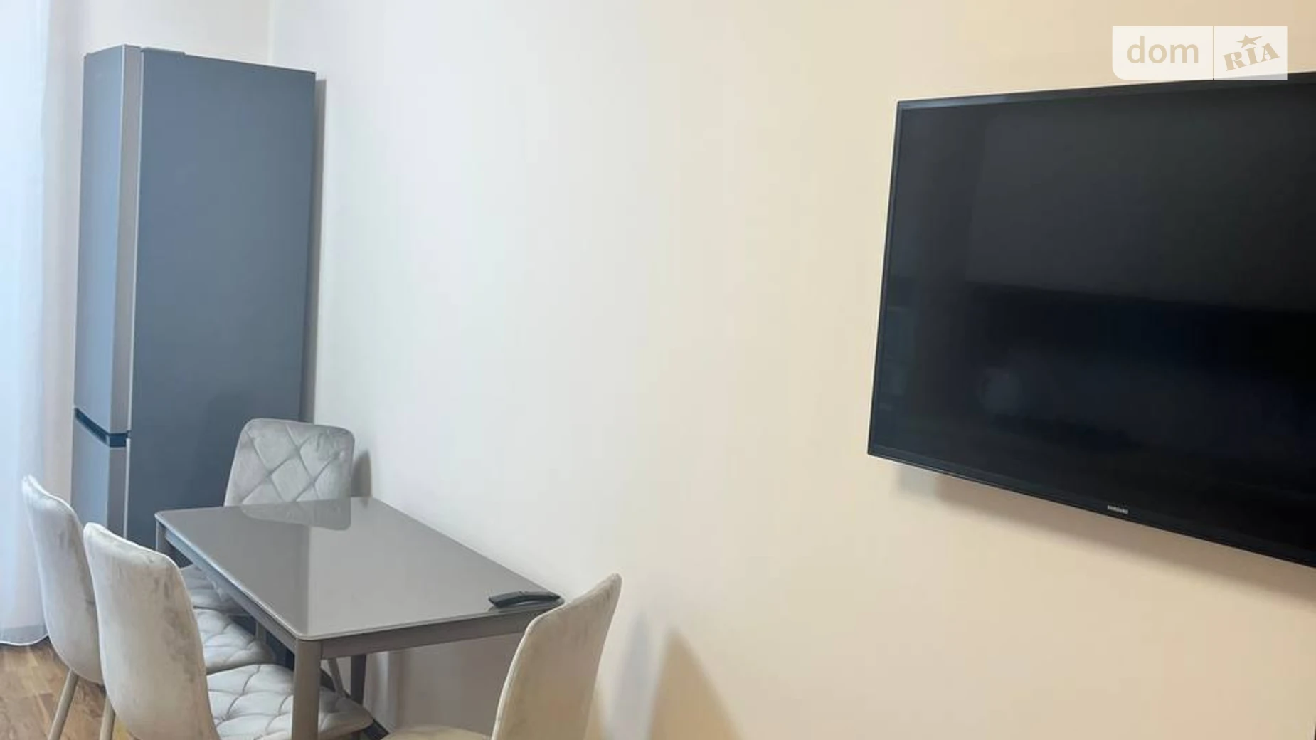 Сдается в аренду 1-комнатная квартира 43.6 кв. м в Ивано-Франковске, ул. Гетьмана Ивана Мазепы, 164 корпус 3 - фото 3