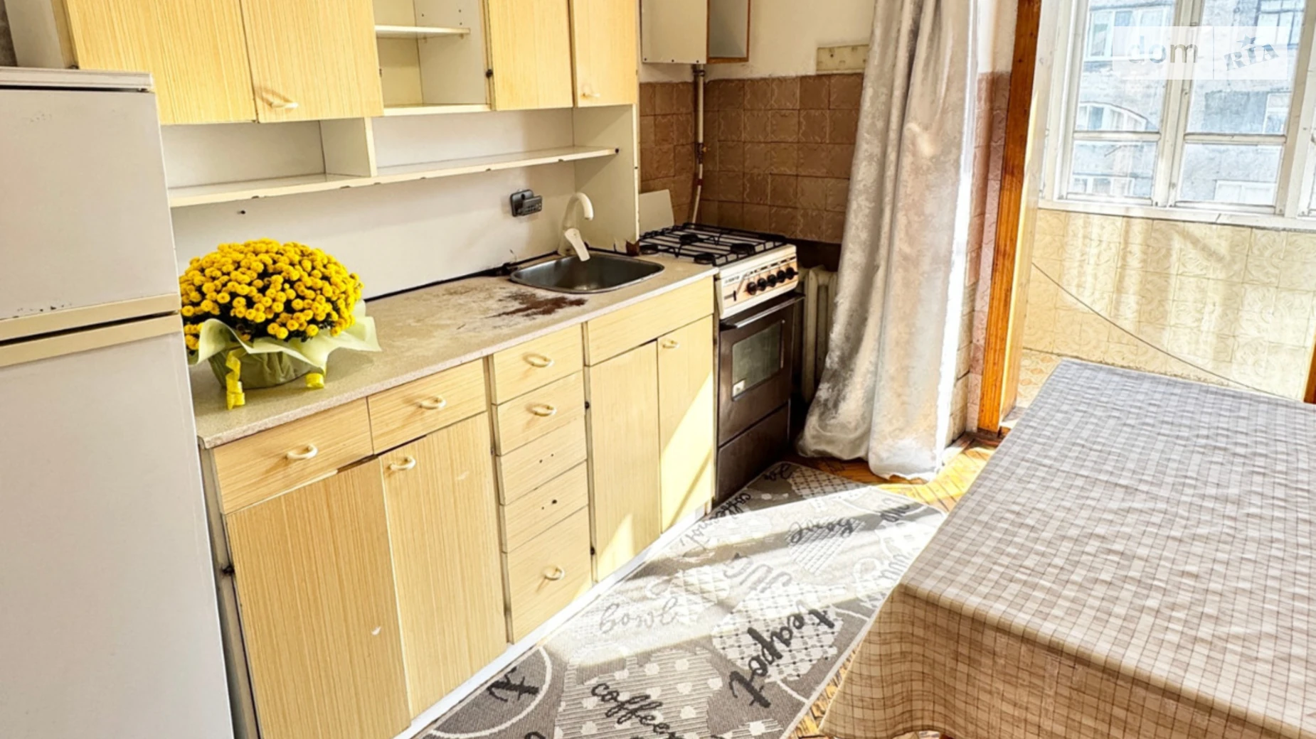 Продается 2-комнатная квартира 54.5 кв. м в Черновцах, ул. Русская - фото 2