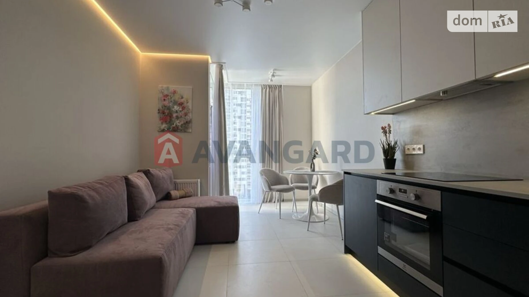 Продается 1-комнатная квартира 35 кв. м в Киеве, ул. Армянская, 8 - фото 2