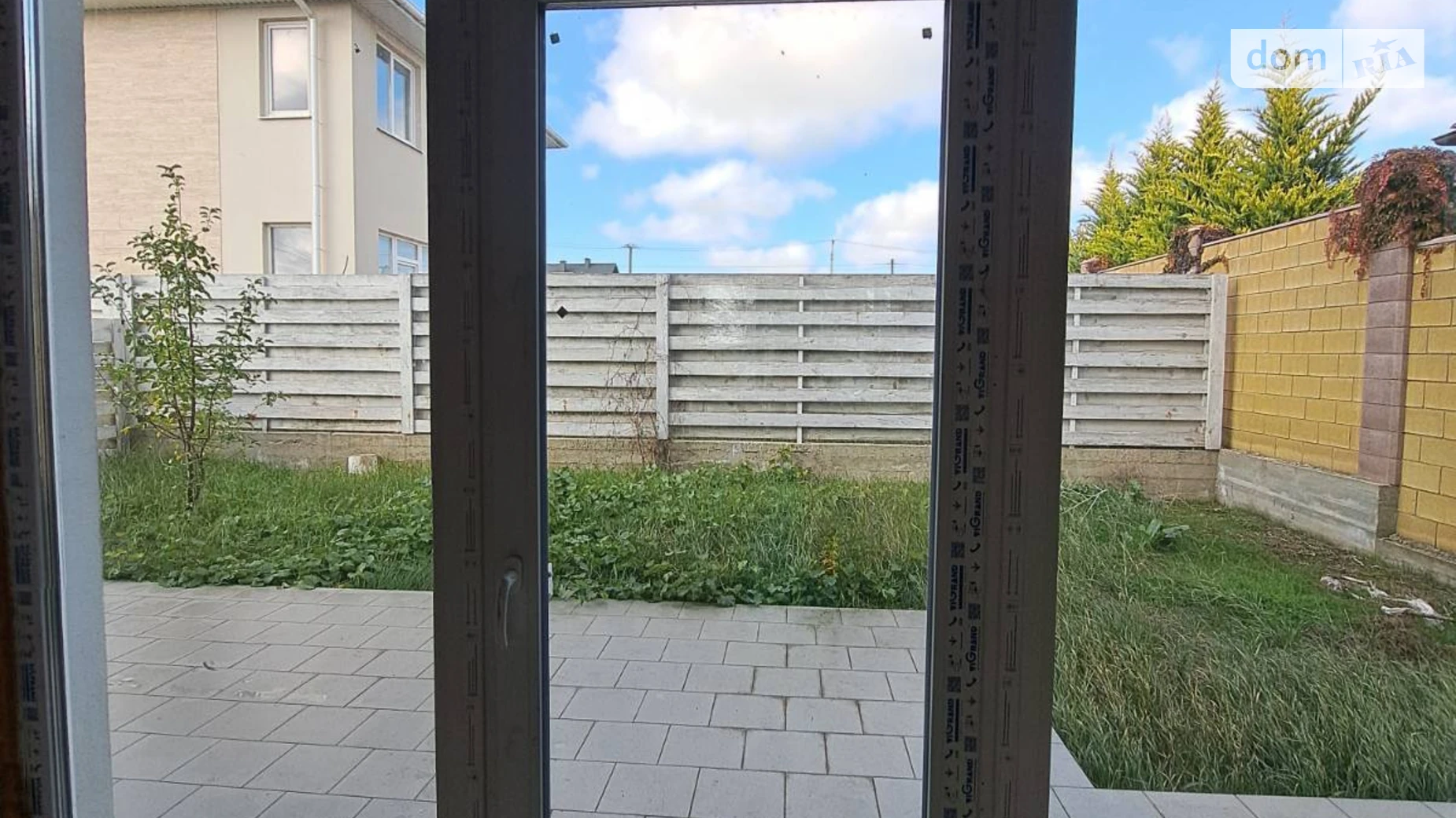 Продается дом на 2 этажа 137 кв. м с участком, цена: 105000 $ - фото 4