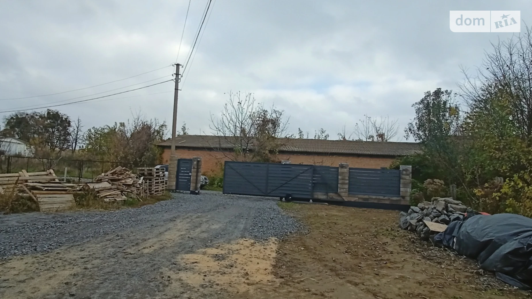 Продается дом на 2 этажа 230 кв. м с верандой, цена: 136000 $ - фото 3