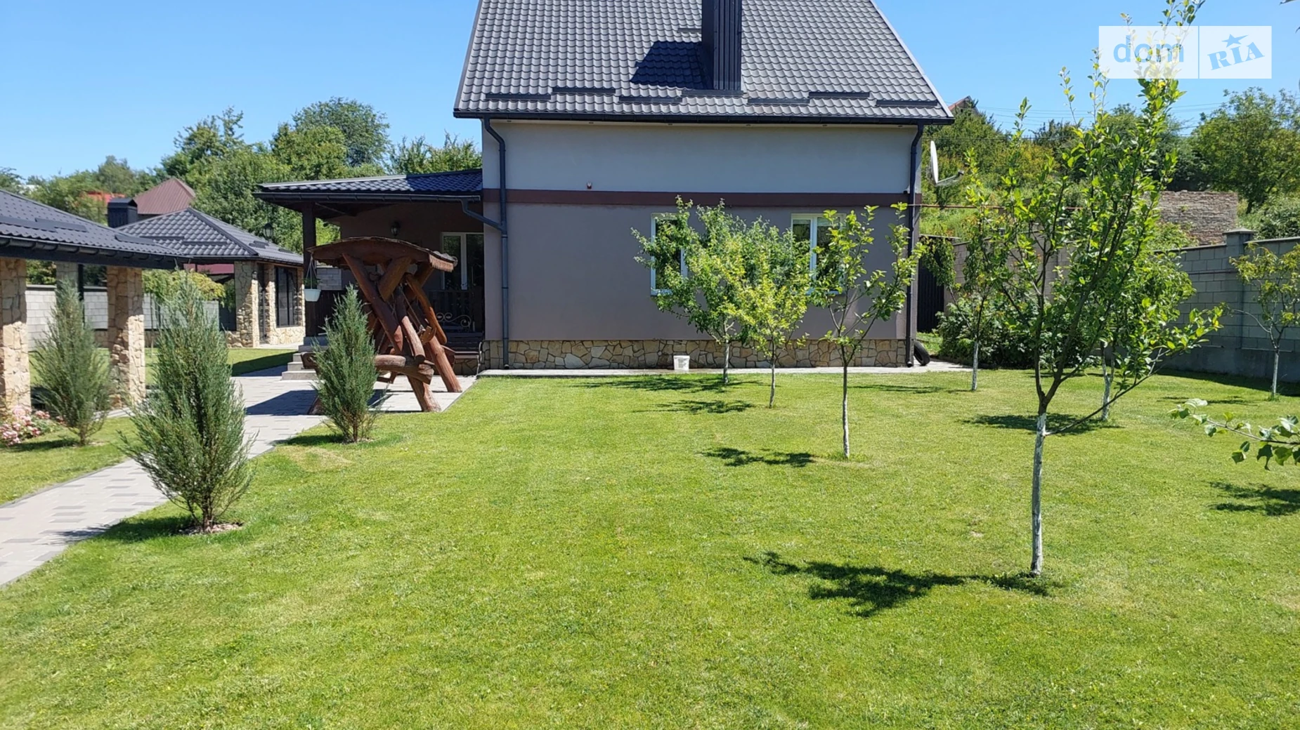 Продается дом на 2 этажа 160 кв. м с беседкой, цена: 165000 $ - фото 2