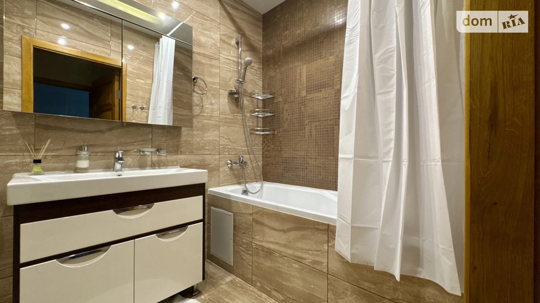 Продается 2-комнатная квартира 75.6 кв. м в Киеве, ул. Степана Рудницкого(Академика Вильямса), 19/14 - фото 4