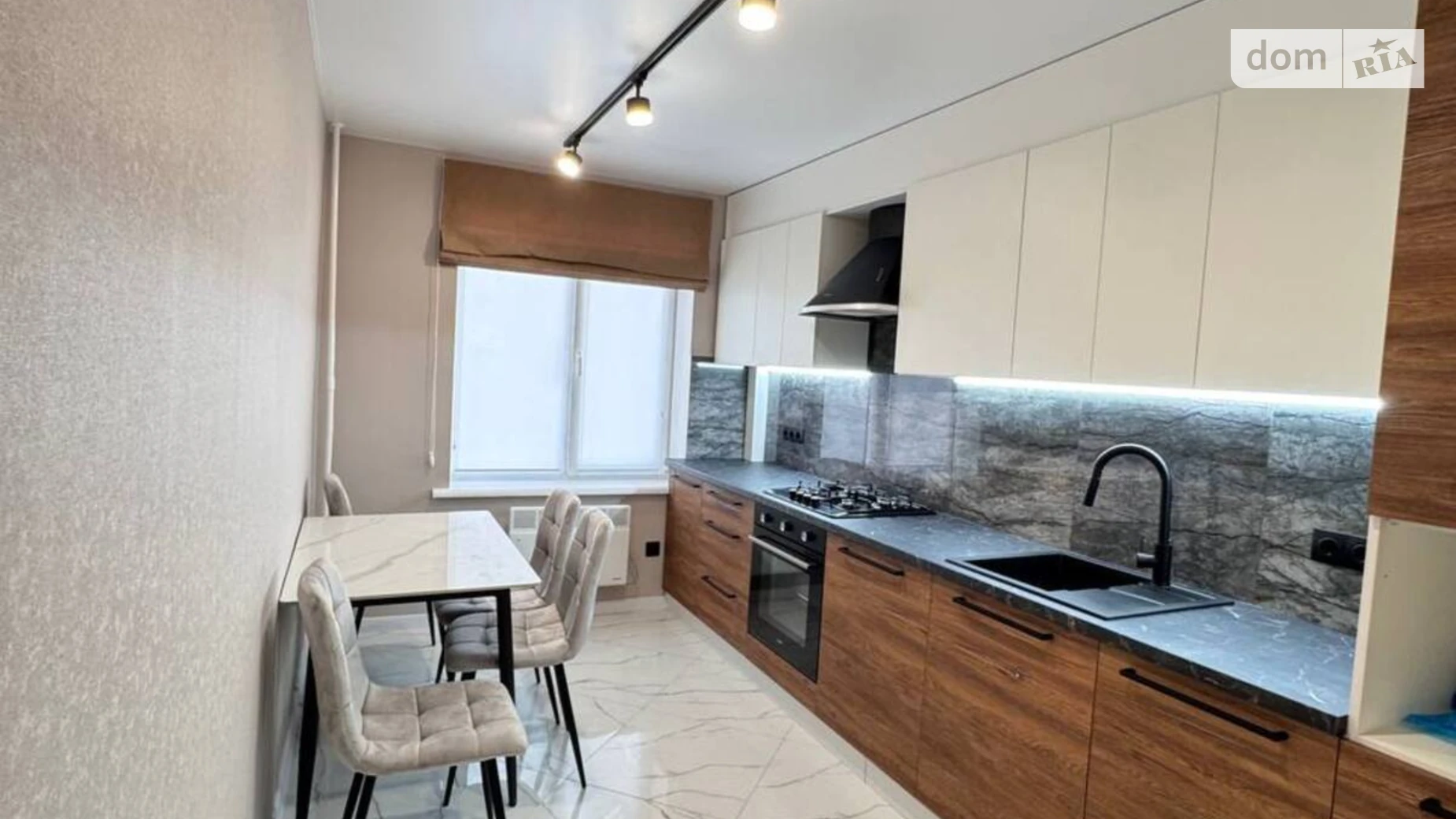 Продается 3-комнатная квартира 64 кв. м в Кропивницком, ул. Марии Примаченко(Васнецова) - фото 2