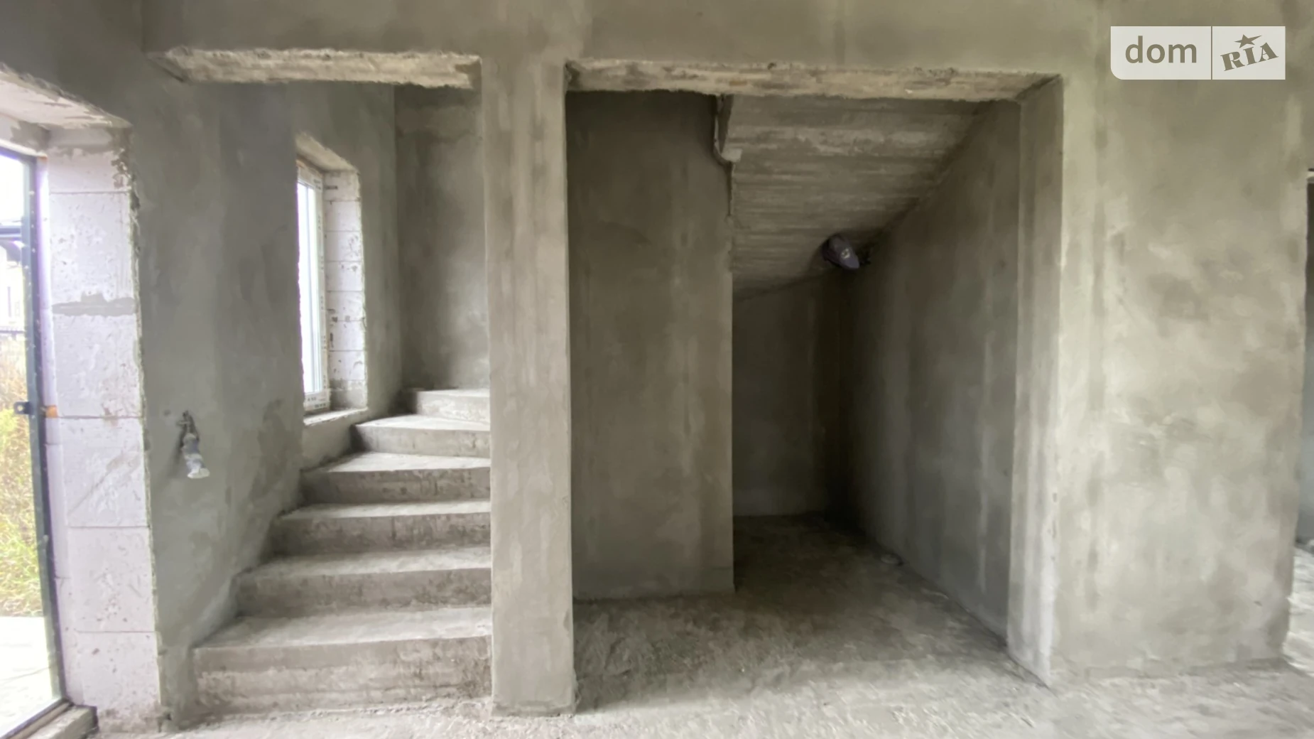 Продается дом на 2 этажа 150 кв. м с бассейном, цена: 80000 $ - фото 2