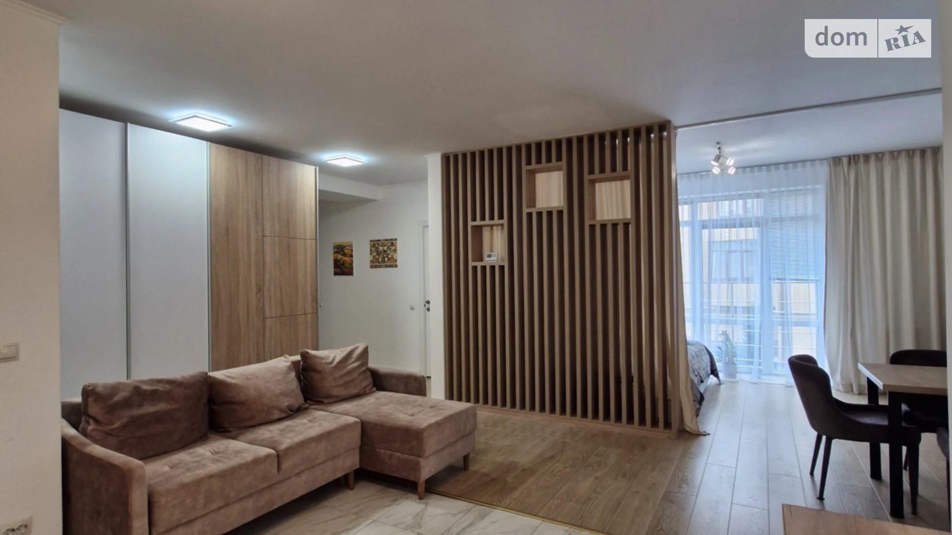 Продается 2-комнатная квартира 69.4 кв. м в Винниках, ул. Винная Гора - фото 2