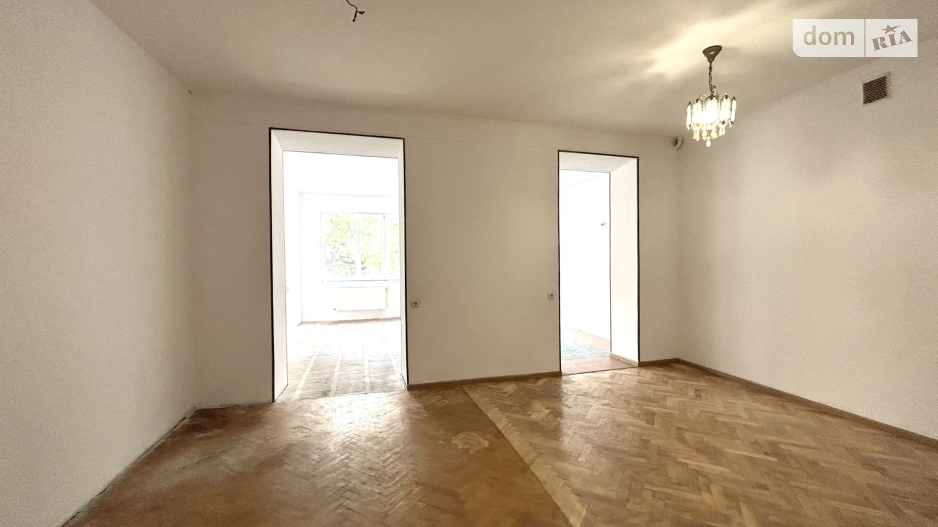 2-комнатная квартира 95 кв. м в Тернополе, ул. Барвинских Семьи - фото 2