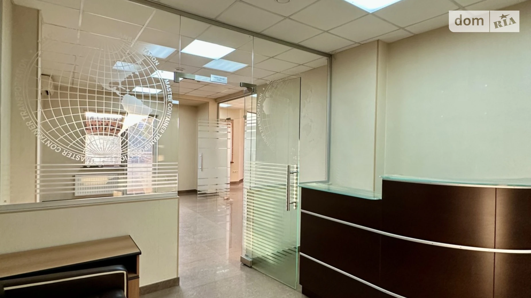 Сдается в аренду офис 145 кв. м в бизнес-центре, цена: 1500 $ - фото 3