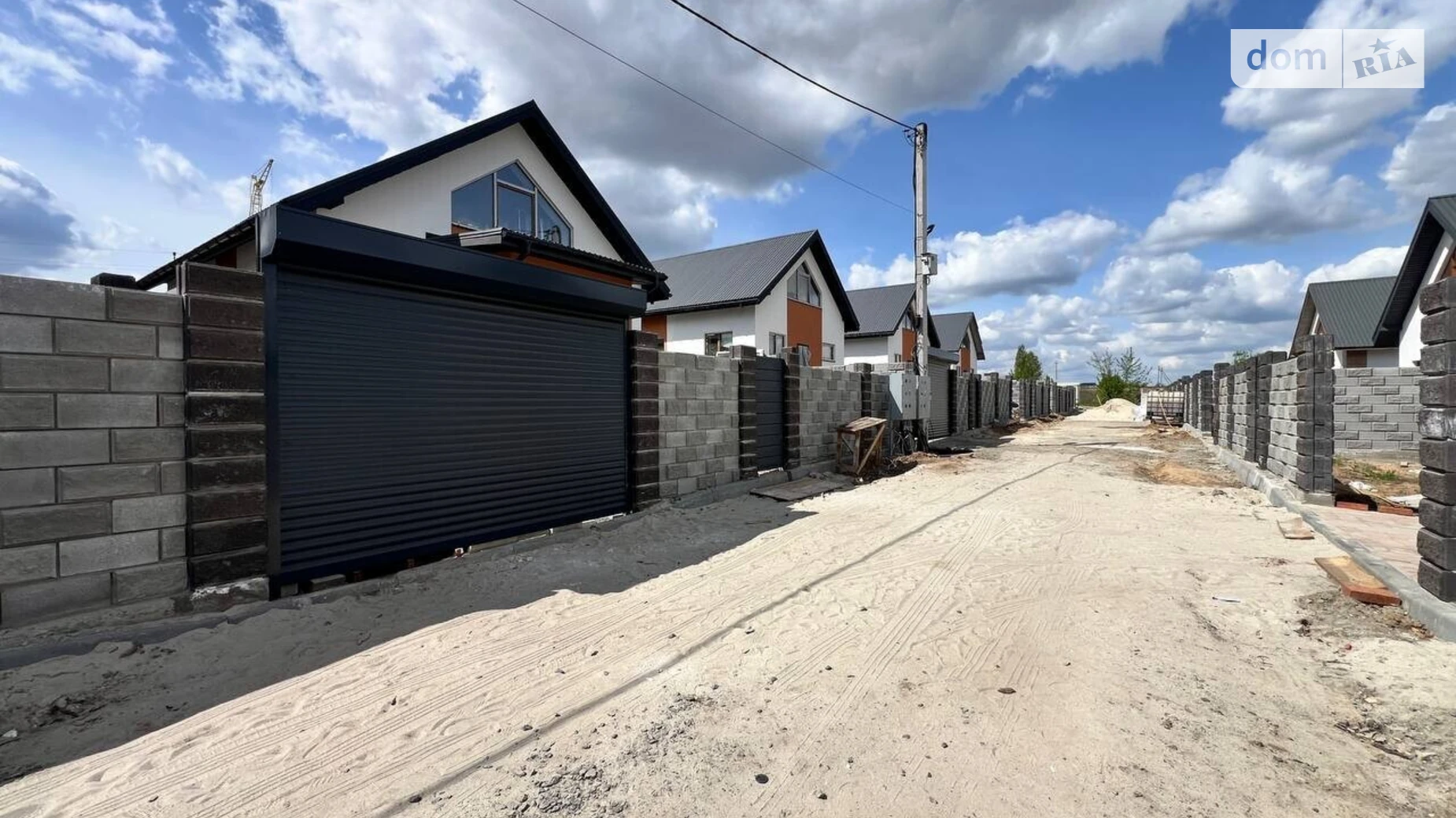 Продается дом на 2 этажа 120 кв. м с террасой, цена: 70000 $ - фото 2