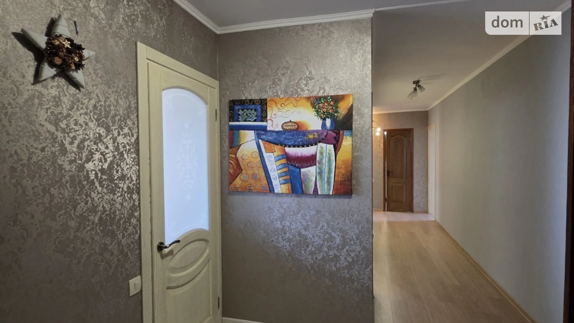 Продається 3-кімнатна квартира 72.4 кв. м у Одесі, просп. Небесної Сотні - фото 2