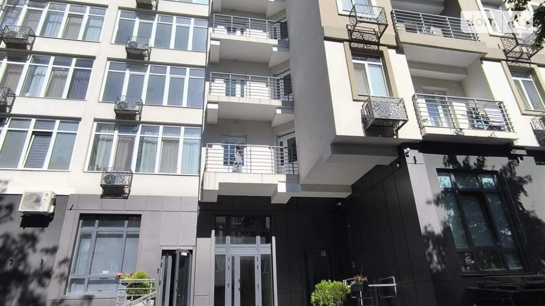 Продается 1-комнатная квартира 40 кв. м в Одессе, ул. Сегедская, 13А - фото 3