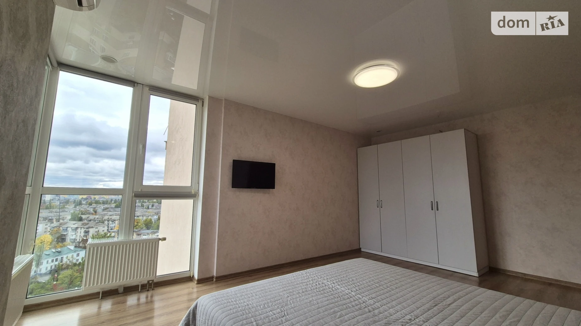 Продается 1-комнатная квартира 49.8 кв. м в Киеве, ул. Юрия Поправки(Николая Лебедева), 4/39А - фото 4