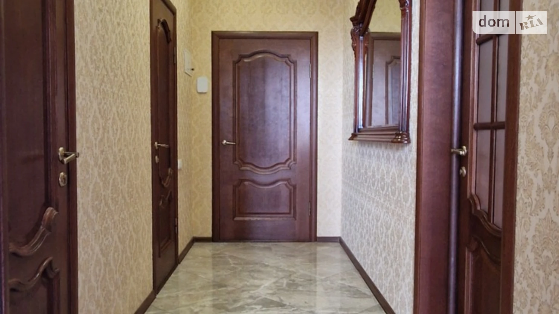 Продается 1-комнатная квартира 67.5 кв. м в Одессе, ул. Литературная, 12А корпус 1 - фото 4