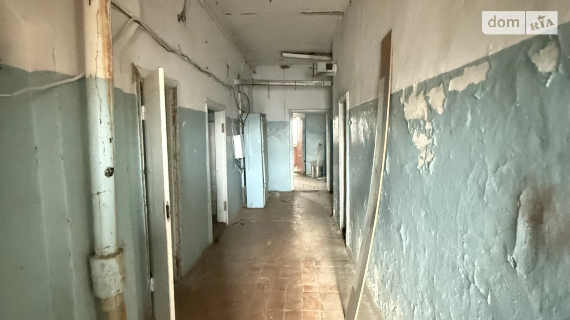 Сдается в аренду помещения свободного назначения 609 кв. м в 2-этажном здании, цена: 18259 грн - фото 3