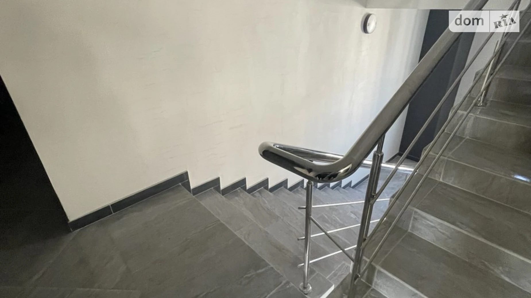 Продається 2-кімнатна квартира 68.6 кв. м у Вінниці, вул. Праведників світу(Максимовича), 21 - фото 2