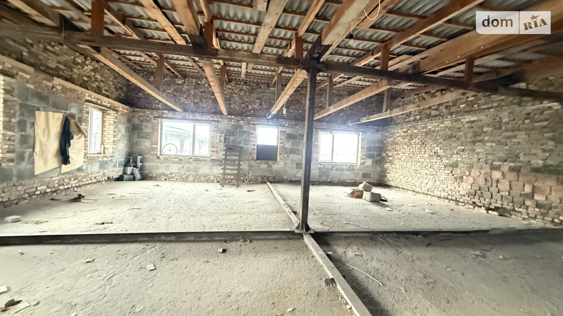 Сдается в аренду помещения свободного назначения 149 кв. м в 2-этажном здании, цена: 5819 грн - фото 2